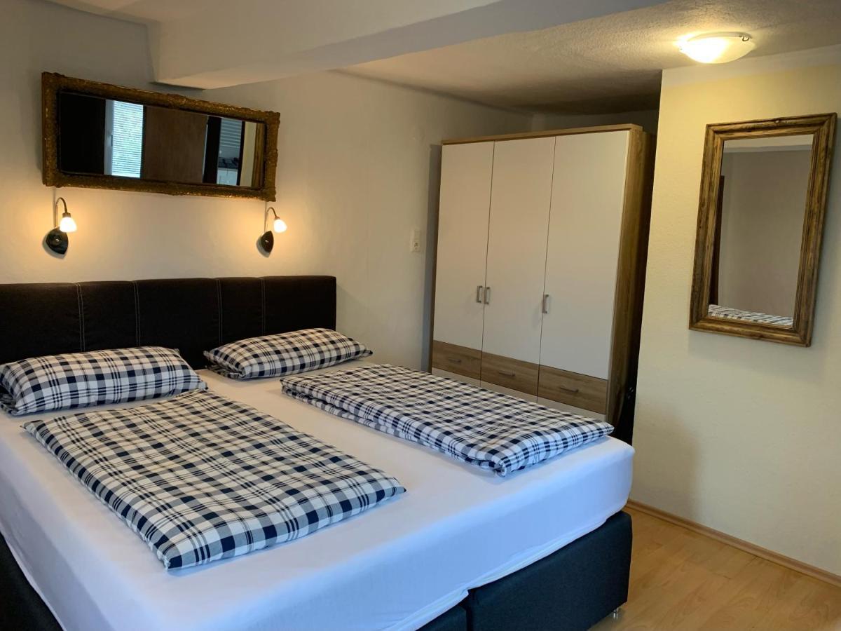 Hotel Zum Weissen Ross à Nidda Extérieur photo